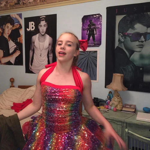 bad guy (with Justin Bieber)-Billie Eilish&Justin Bieber