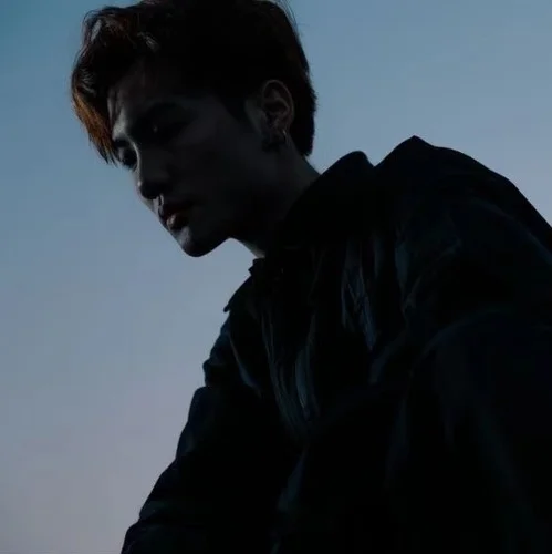 年輕不懂愛(DJ版)-方大樹