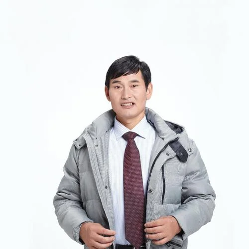 滾滾長江東逝水-朱之文