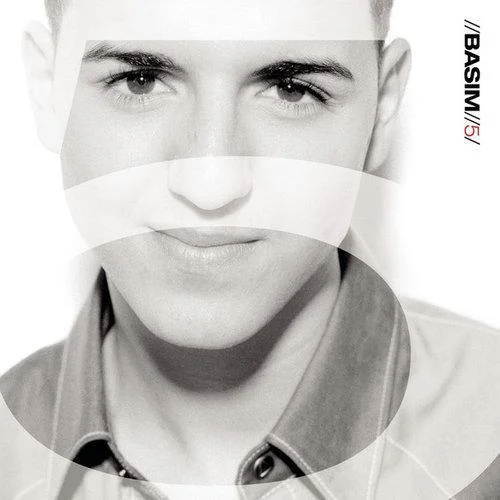 Stj?ler Mit Hjerte-Basim