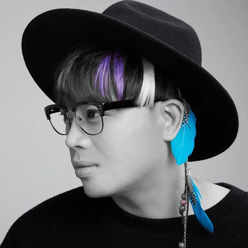 Love Love (KTV版伴奏)-金潤(rùn)吉