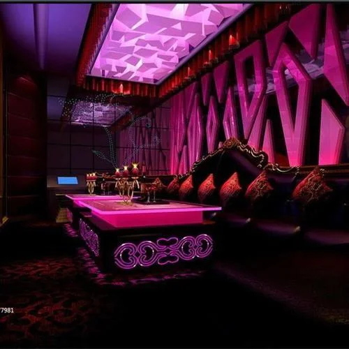 Walk Thru Fire(Remix)-小雪雪&虞姬&圈妹&DJ&舞曲&小可