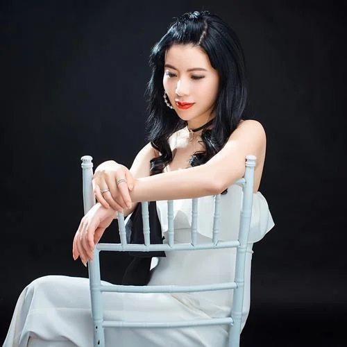 你走進(jìn)了我的心房-倪爾萍