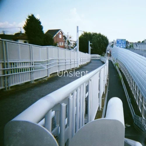 Unslept-未来電波基地