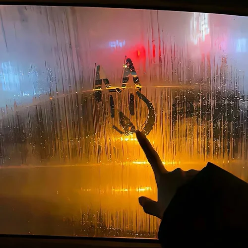 时光若易碎瓷-Huuuui