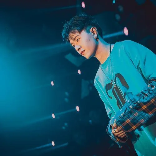 可不可以(DJ阿智版)-张紫豪&DJ阿智