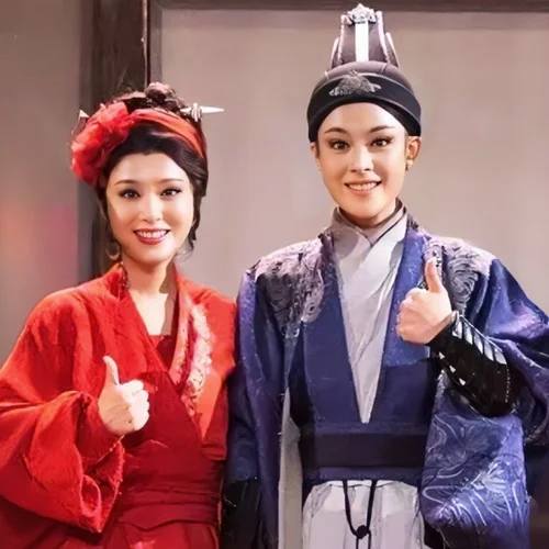 梁祝唱段·今日忽見耳環(huán)痕-倚欄聽君