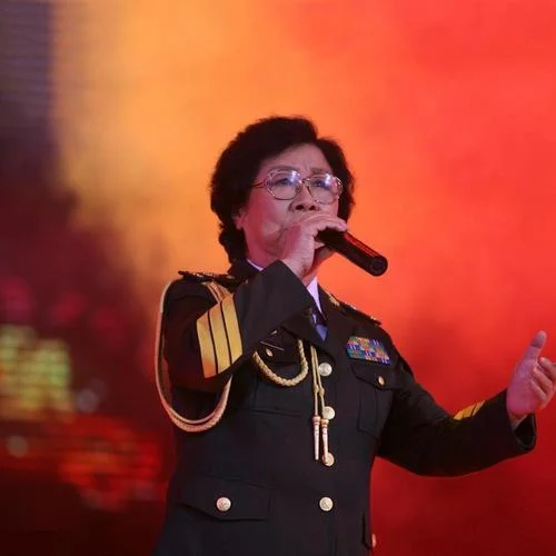 馬兒啊你慢些走(伴奏)-馬玉濤