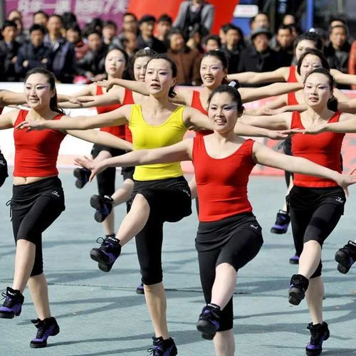 又見山里紅-廣場舞