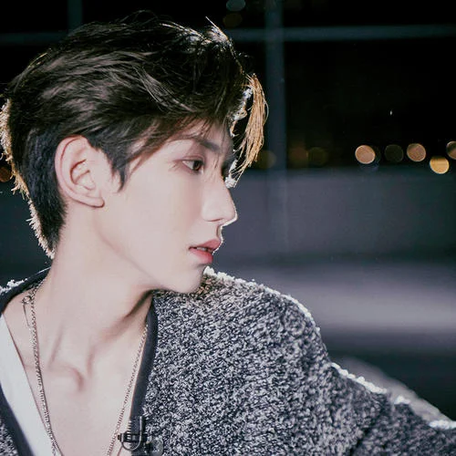 校園的早晨-王源