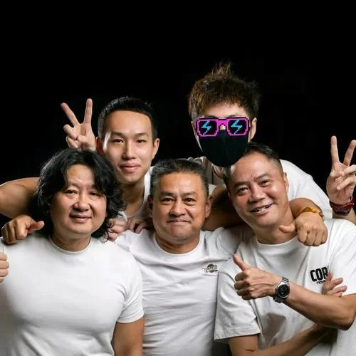 嫁給自己的初戀！2023第一天見證你的婚禮！-三套車樂隊