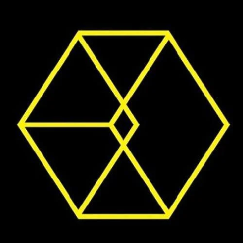 FIRST LOVE (初戀)-EXO