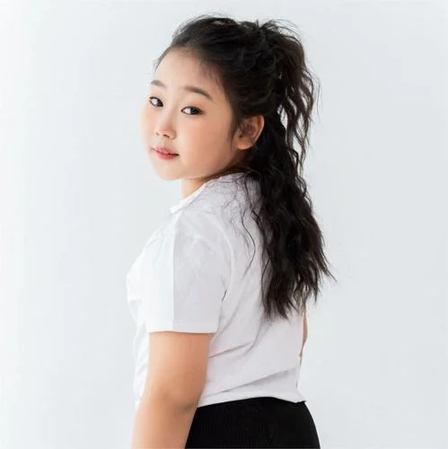 孩子的天空-庞羽淇