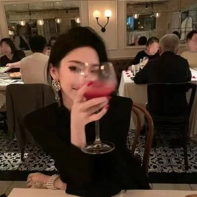 孤獨(dú)萬(wàn)歲 (DJ版)-WUMEI