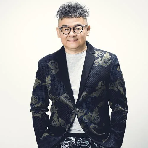 朋友的酒(伴奏版)-李曉杰