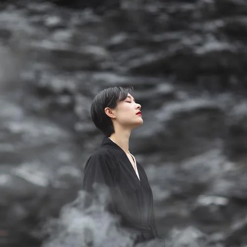 青花瓷(12秒Live片段)-余超穎