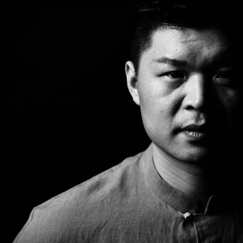 拉住妈妈的手-张健