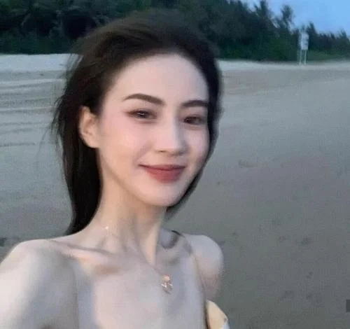 分開(kāi)時(shí)難過(guò)不能說(shuō)(DJ版)-竹九