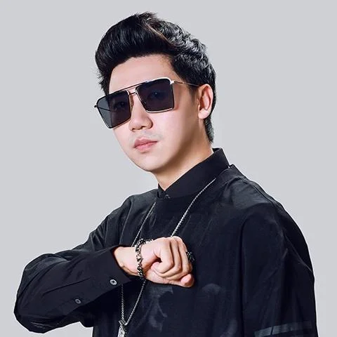 不變的音樂(DJ佳楠版)-王繹龍