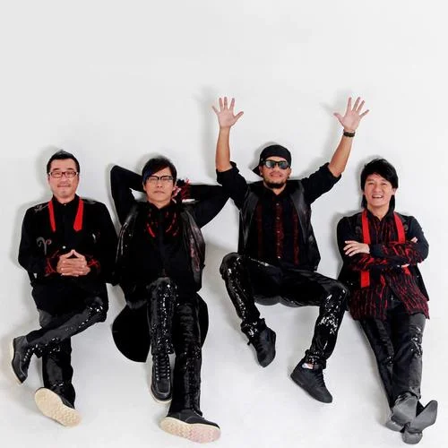 真心英雄+親親我的寶貝+童年+愛之初體驗(yàn)+出發(fā) (2009中央電視臺(tái)春節(jié)聯(lián)歡晚會(huì)現(xiàn)場)-縱貫線