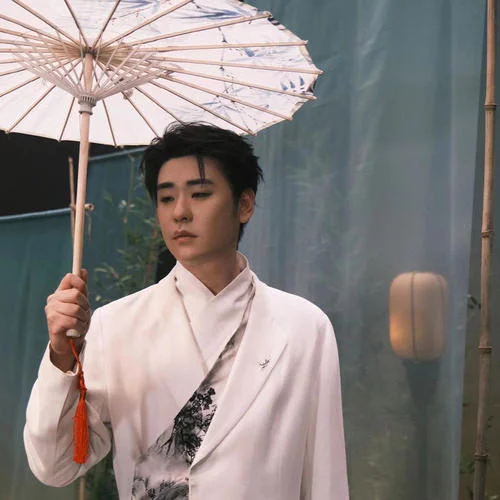 照花臺(tái)(Live)-張?jiān)评? src=