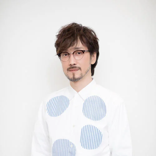 裝憨憨假空空-周傳雄