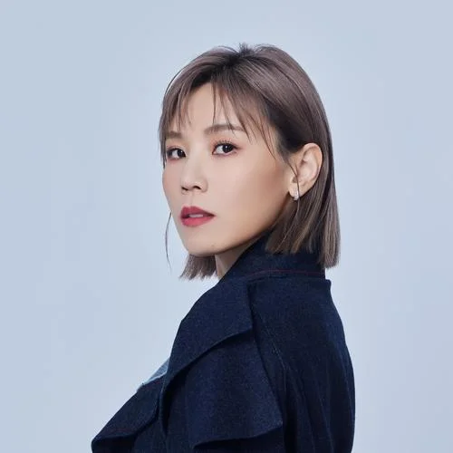 Rolling in the deep-李佳薇