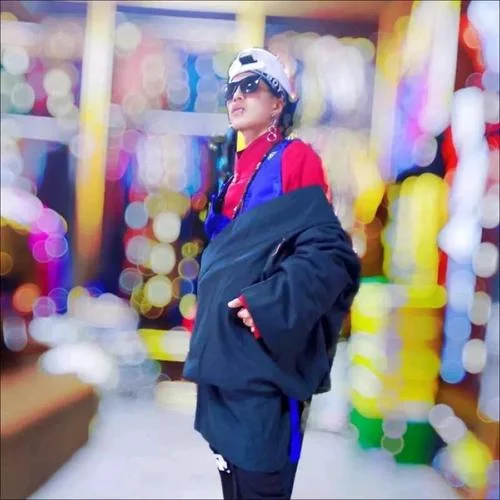 德欽我的故鄉(xiāng)-洛桑扎西