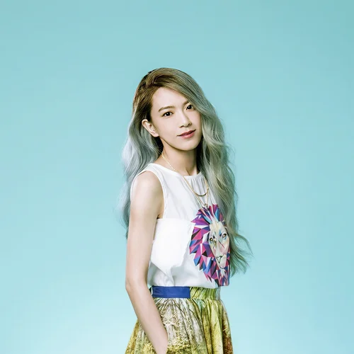 偏爱(Live)-张芸京&Lil Ghost小鬼