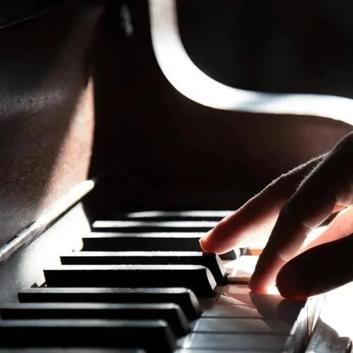 Bohemian Rhapsody 選自電影《波西米亞狂想曲》 (翻奏: Freddie Mercury)-Ma Zehao 馬澤豪