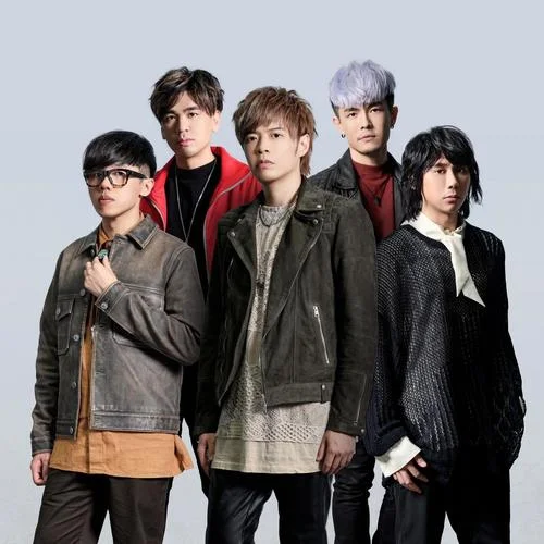 我不需要每一個人都愛我 (A Rock Can Be A Star)-八三夭樂團