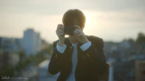 《左右盲》ai by崔英宰-別來審判我