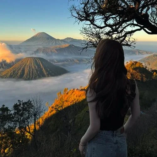 美麗的姑娘 (中文深情版)-烏吉Ma黑