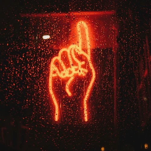 無人聲的雨天-Highlow