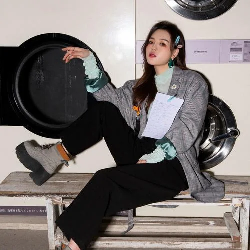 Dancing With Your Ghost-宋雅萌