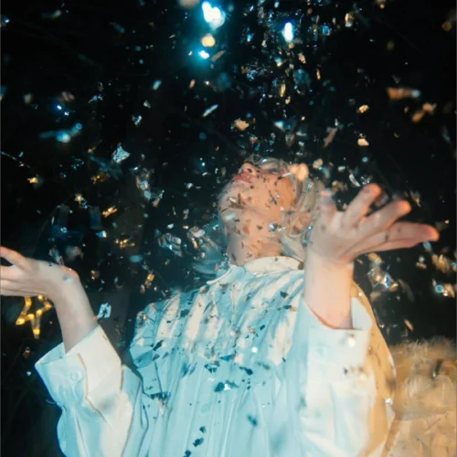 于是（鄭潤澤）-林言