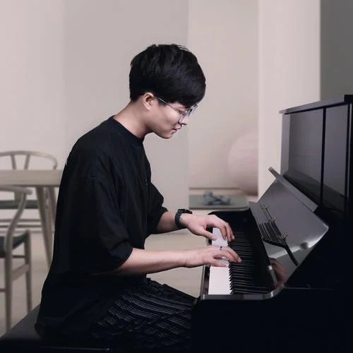 秋葉 (7秒片段)-文武貝